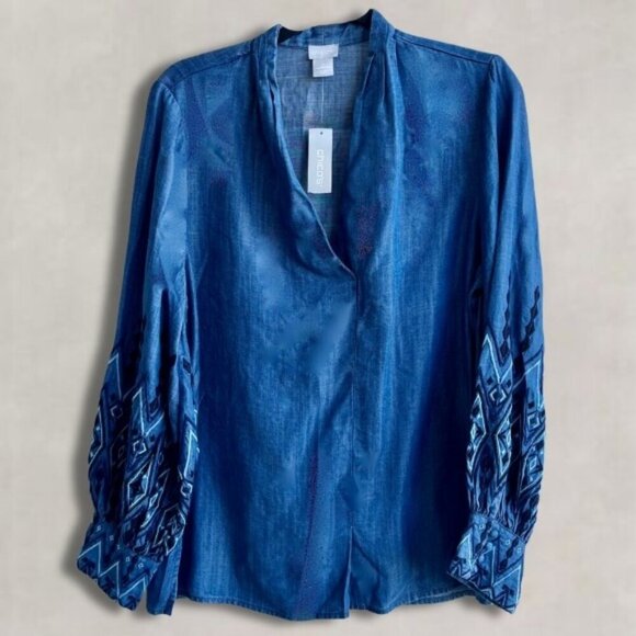 Chico’s Blouse Embroidered-Sleeves V-neck Lightweight Denim Blue 2 =12-14 NWT - Picture 3 of 12